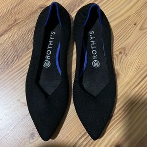 ROTHY’S FLATS THE POINT BLACK